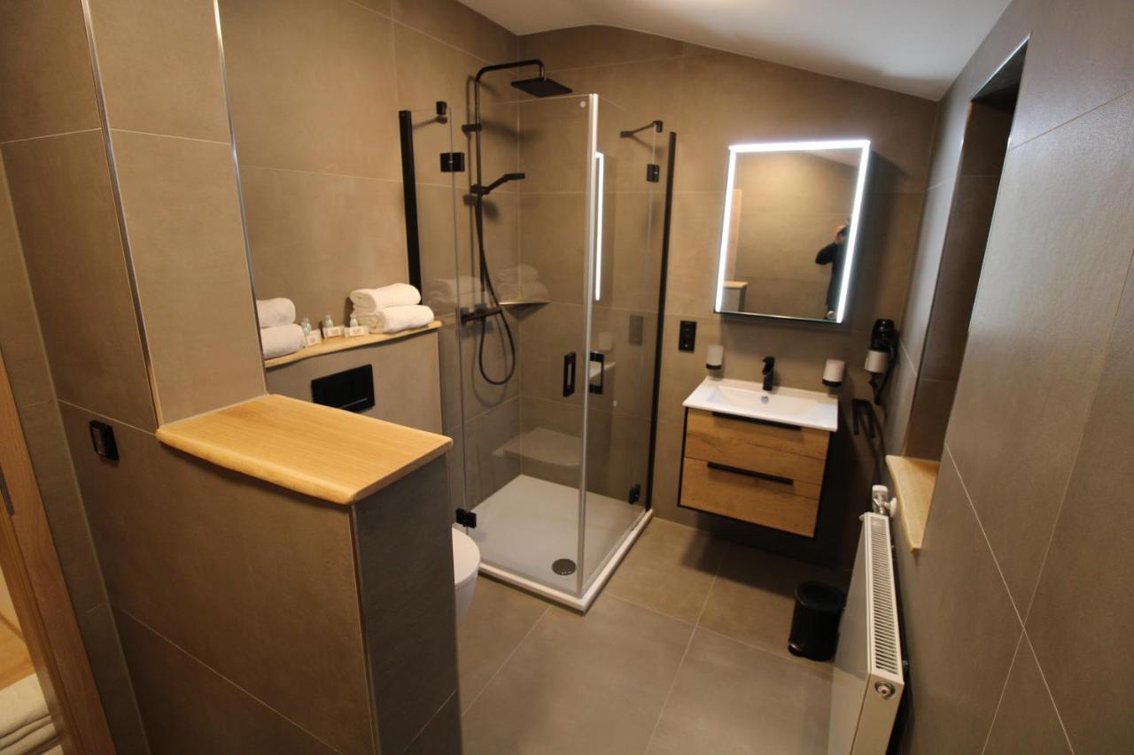 Der Hirsch Hotel Моншау Екстериор снимка