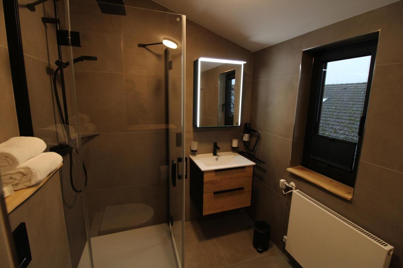 Der Hirsch Hotel Моншау Екстериор снимка