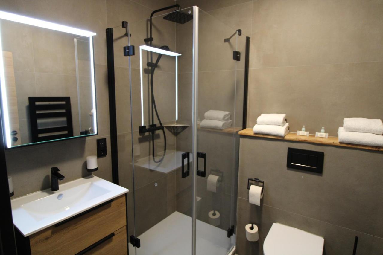 Der Hirsch Hotel Моншау Екстериор снимка