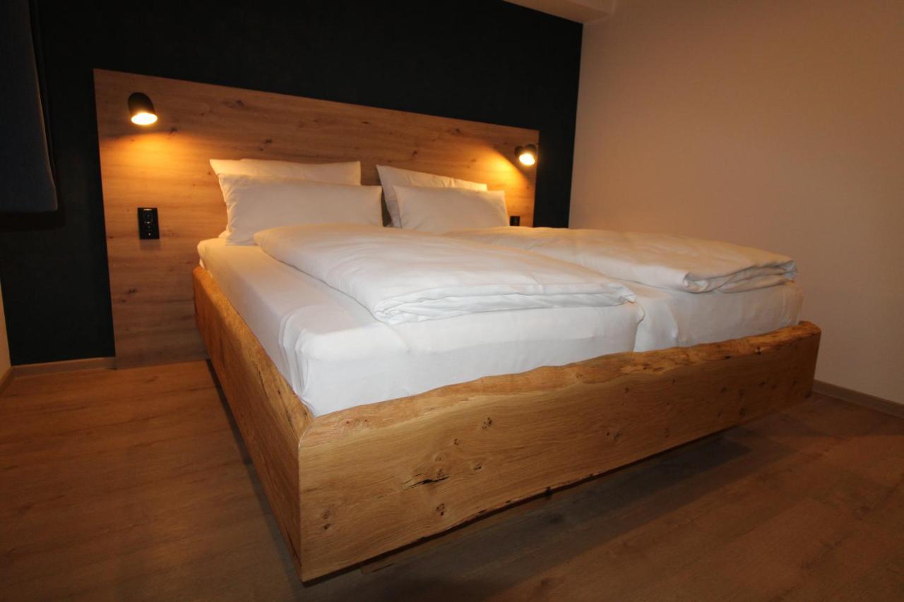 Der Hirsch Hotel Моншау Екстериор снимка