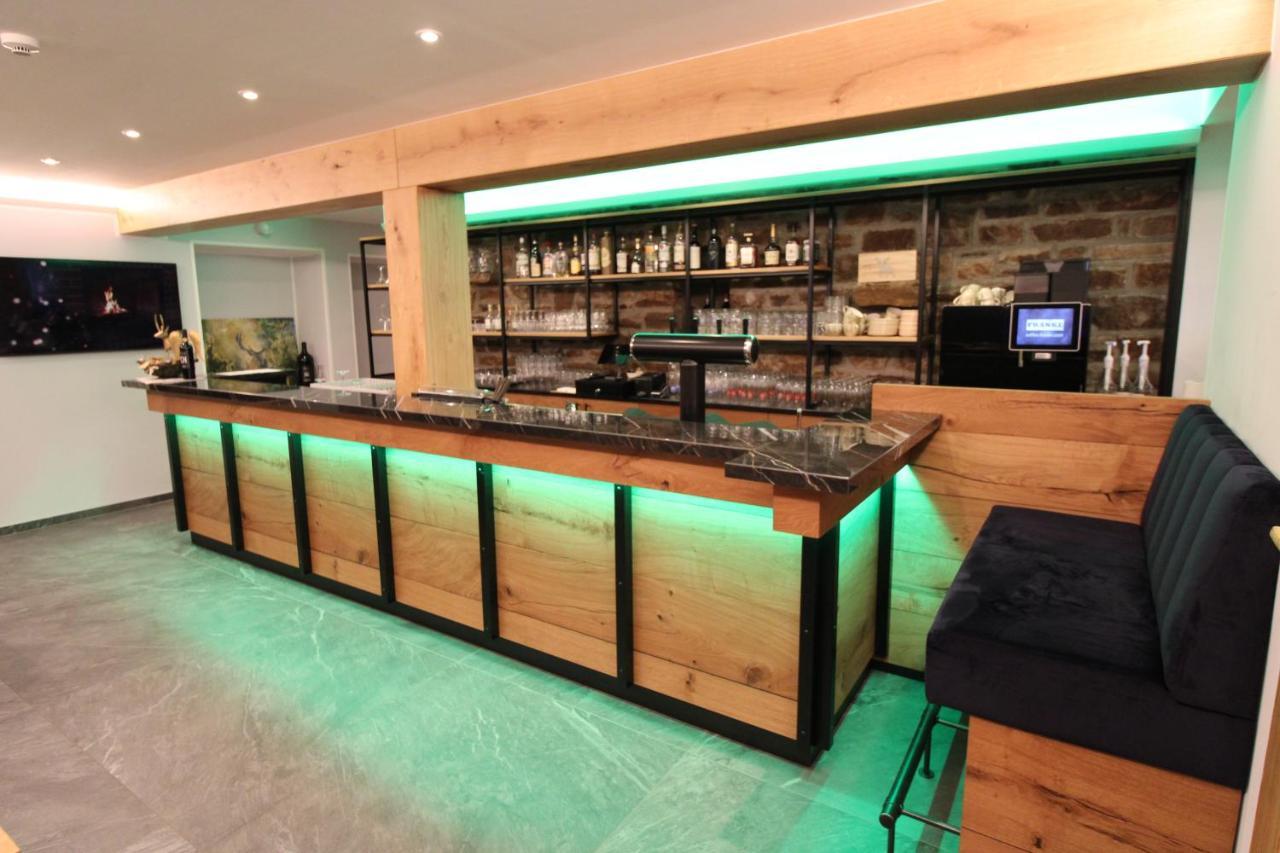 Der Hirsch Hotel Моншау Екстериор снимка